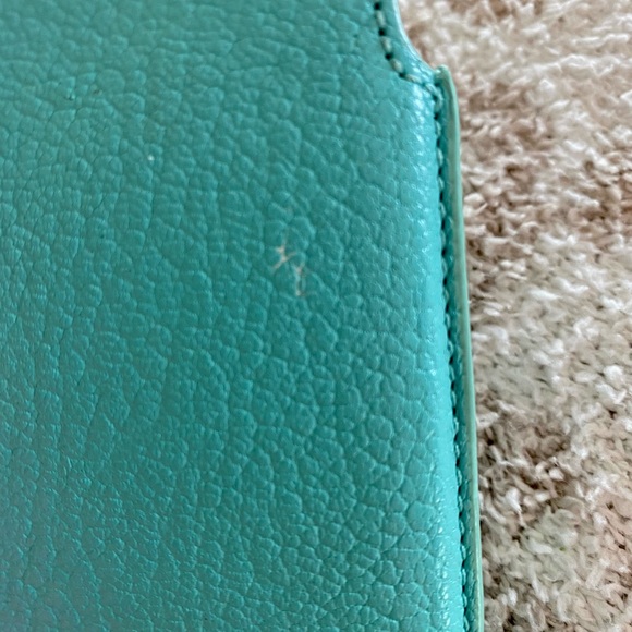 Tiffany and co. Eggshell blue Pebbled leather iPad mini case, barely used - Picture 4 of 5